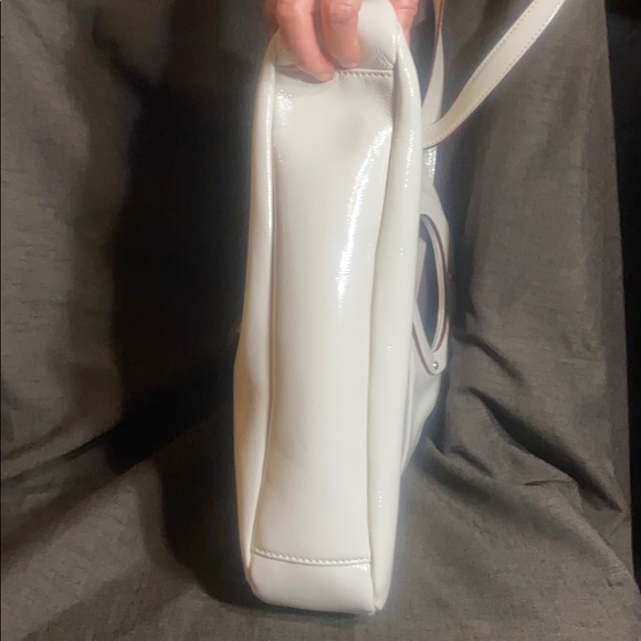 Kate Spade clutch with gold detail - Picture 7 of 11